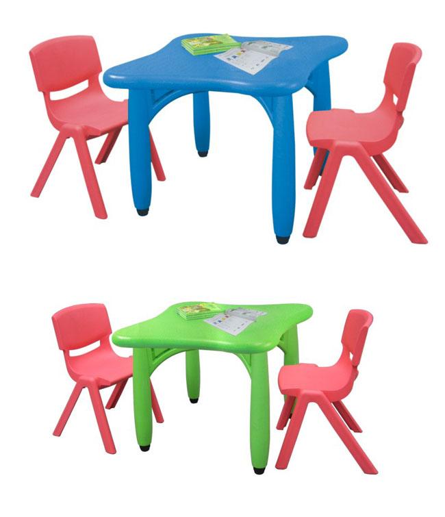 Tagesstätte-Kindergarten-Klassenzimmer-Möbel-Quadrat-Tabelle mit Plastik